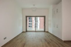 Lovely Brand New Studio Apt I Huge Balcony I Modern Facilities